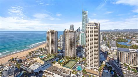 luxury escapes surfers paradise.